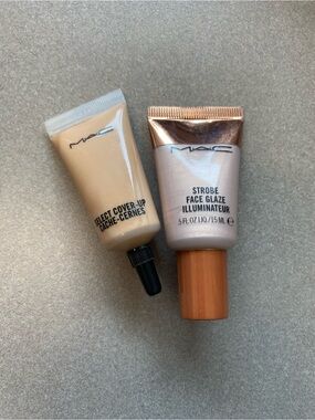 MAC Cosmetics NC43 & Strobe Face Glaze Illuminator (Discontinued)